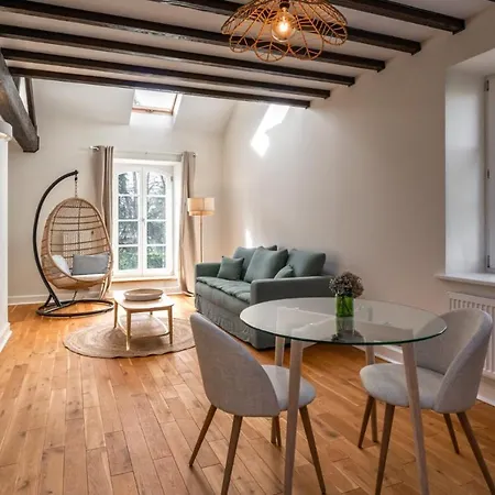 Domaine Mont-riant à *